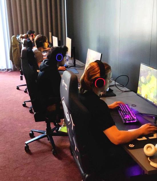 2025西安国际青少年足球邀请赛盛大开幕